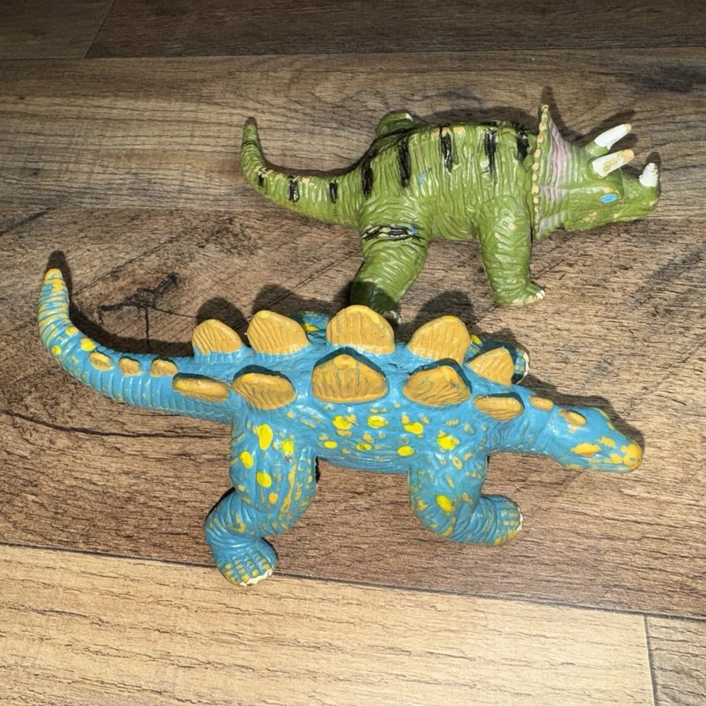 Vintage 1992 UKRD Dinosaur Lot Stegasaurus and Triceratops